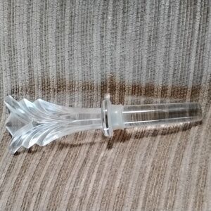 Elegant Crystal Bottle Stopper